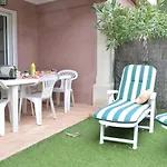 Dom wakacyjny Maison Moderne 4 Pieces Climatisee, Proche Plage, Avec Jardin, Terrasse Couverte Et Parkings Securises - Fr-1-226-279 Sainte-Maxime