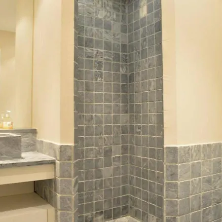 Будинок відпочинку Maison Moderne 4 Pieces Climatisee, Proche Plage, Avec Jardin, Terrasse Couverte Et Parkings Securises - Fr-1-226-279 Сент-Максім