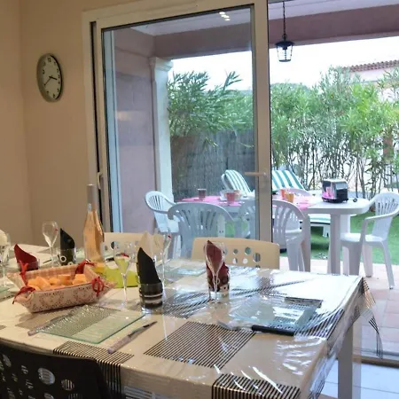 Maison Moderne 4 Pieces Climatisee, Proche Plage, Avec Jardin, Terrasse Couverte Et Parkings Securises - Fr-1-226-279 * Сент-Максім